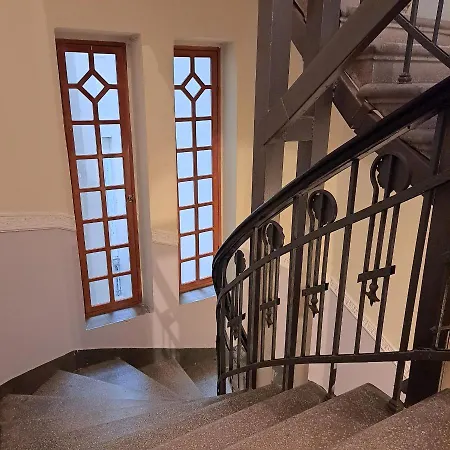 Maria's Apartment